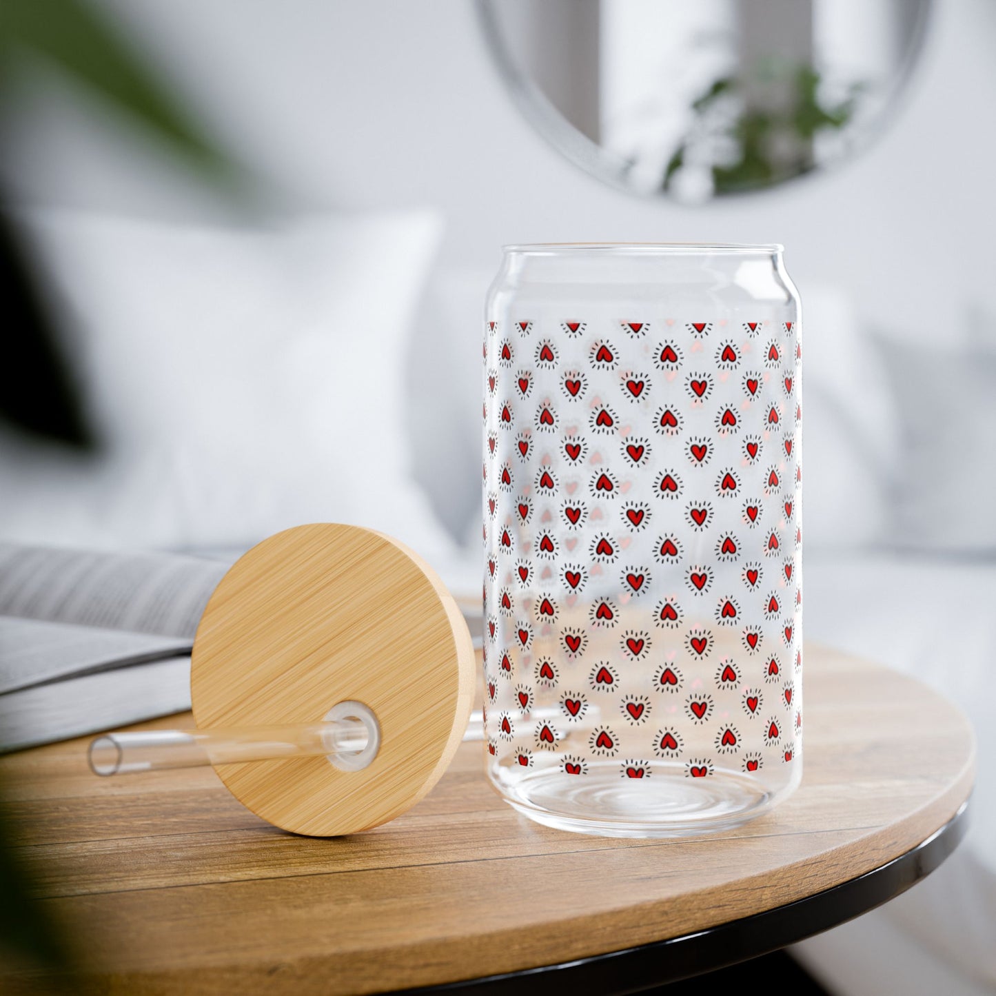 Charming Heart Sipper Glass - 16oz | Decorative Drinkware, Eco-Friendly Beverage Container, Summer Party Essential, Unique Gift for Fun Gatherings